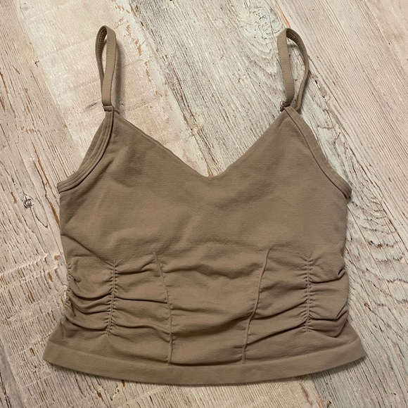 NWOT Free People Movement Good Karma Ruched Crop Tank In Mushroom - Picture 3 of 5